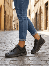 Elva | Comfort Slip-On Sneaker - Tillybelle